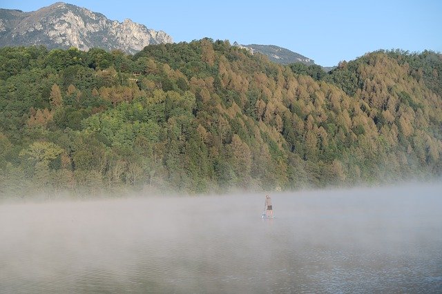 Téléchargement gratuit Autumn Lake Landscape - photo ou image gratuite à éditer avec l'éditeur d'images en ligne GIMP