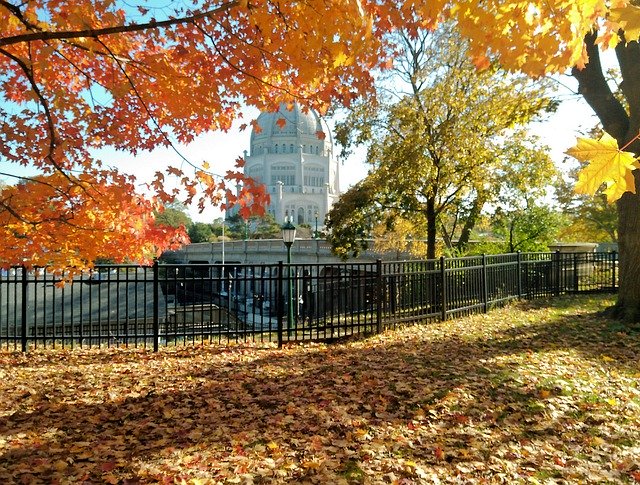 Sonbahar Yaprakları Bahai Tapınağı'nı ücretsiz indirin - GIMP çevrimiçi resim düzenleyici ile düzenlenecek ücretsiz fotoğraf veya resim