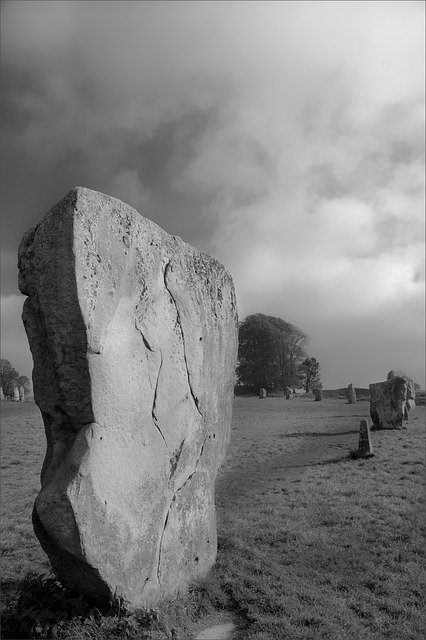 Free picture Avebury Stone Circle -  to be edited by GIMP free image editor by OffiDocs