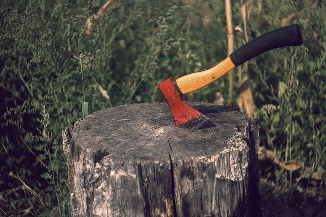 Free download axe stump firewood free picture to be edited with GIMP free online image editor
