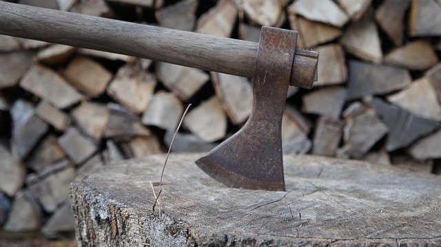 Free picture Axe Wood Lumberjack -  to be edited by GIMP free image editor by OffiDocs
