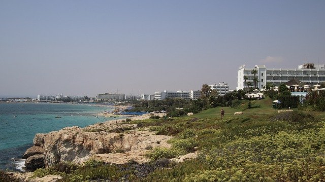 무료 다운로드 Ayia Napa Cyprus Landscape - 무료 사진 또는 GIMP 온라인 이미지 편집기로 편집할 수 있는 사진