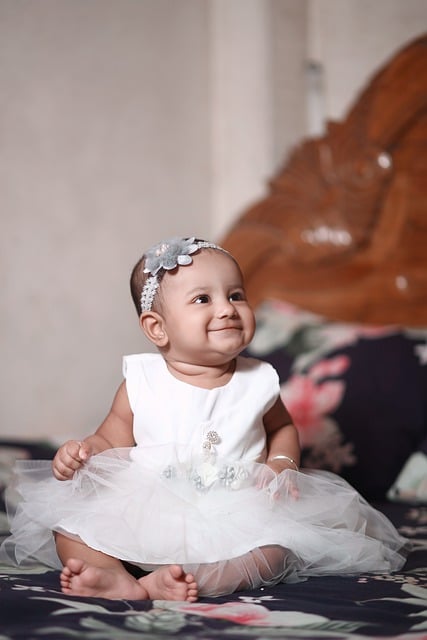 Free download baby child girl cute young free picture to be edited with GIMP free online image editor