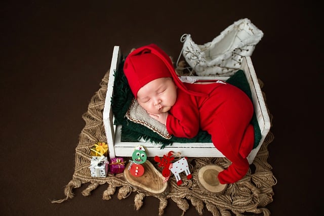 Free download baby newborn sleep xmas christmas free picture to be edited with GIMP free online image editor