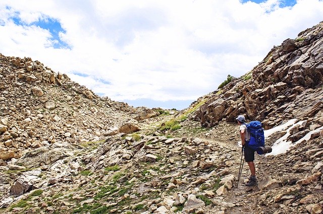 Backpacker Backpacking Mountain 무료 다운로드 - 무료 사진 또는 GIMP 온라인 이미지 편집기로 편집할 수 있는 사진