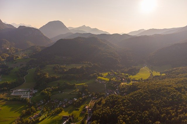 Безкоштовно завантажте Bad Paragliding — безкоштовну фотографію чи зображення для редагування за допомогою онлайн-редактора зображень GIMP