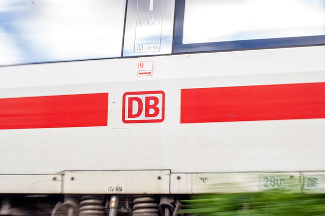Free download bahn train railway traffic rails free picture to be edited with GIMP free online image editor