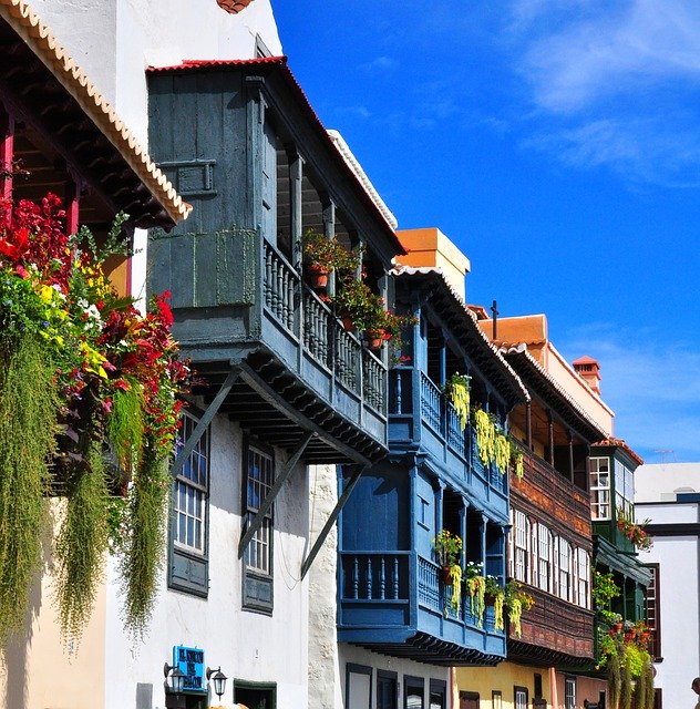 Descărcare gratuită Balcony Mediterranean Architecture - fotografie sau imagini gratuite pentru a fi editate cu editorul de imagini online GIMP