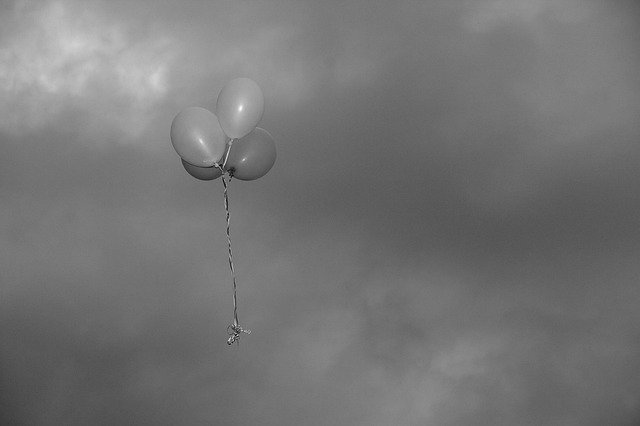 Free download Balloons Floating Helium -  free photo or picture to be edited with GIMP online image editor