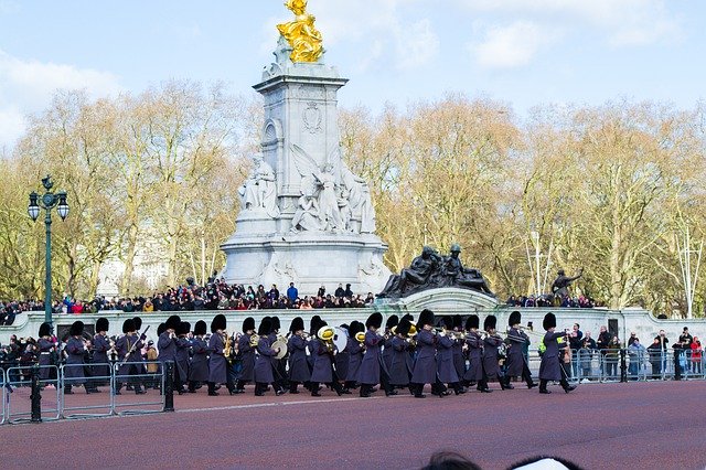 免费下载 Band March Buckingham - 使用 GIMP 在线图像编辑器编辑的免费照片或图片