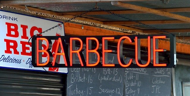 Gratis download Barbecue Sign Food Bbq - gratis foto of afbeelding om te bewerken met GIMP online afbeeldingseditor