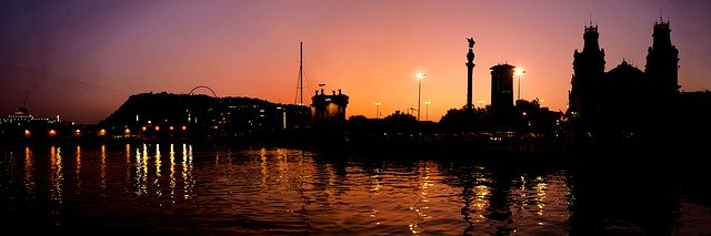 Gratis download Barcelona City Christopher gratis fotosjabloon om te bewerken met GIMP online afbeeldingseditor