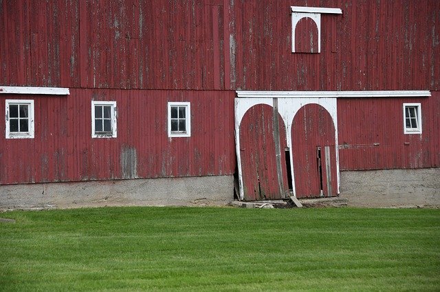 Free download Barn Door Old -  free photo or picture to be edited with GIMP online image editor