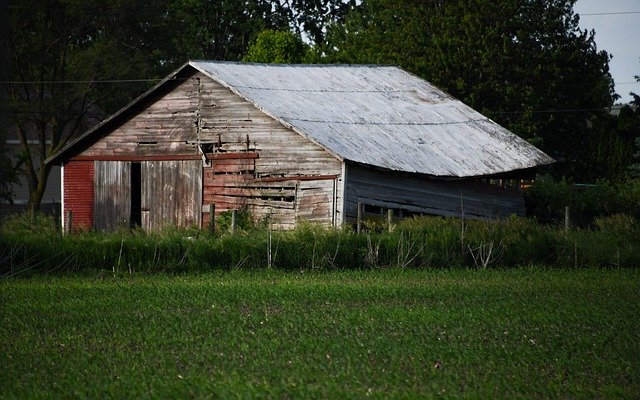 Gratis download Barn Farm Countryside - gratis foto of afbeelding om te bewerken met GIMP online afbeeldingseditor