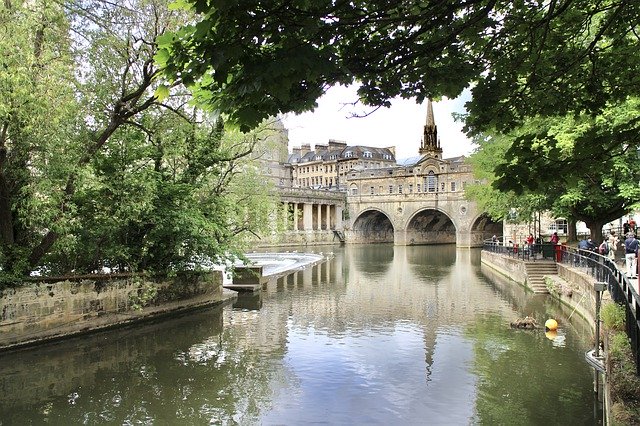 Muat turun percuma Bath Pulteney Weir Somerset - foto atau gambar percuma untuk diedit dengan editor imej dalam talian GIMP