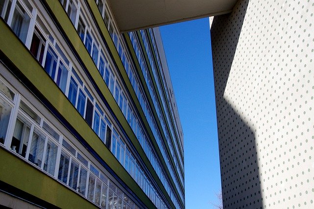 무료 다운로드 Bauhaus Berlin Architecture - 무료 무료 사진 또는 GIMP 온라인 이미지 편집기로 편집할 수 있는 사진