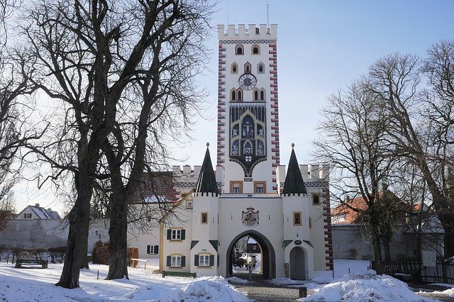 ດາວ​ໂຫຼດ​ຟຣີ Bayer Gate City Architecture - ຮູບ​ພາບ​ຟຣີ​ຫຼື​ຮູບ​ພາບ​ທີ່​ຈະ​ໄດ້​ຮັບ​ການ​ແກ້​ໄຂ​ກັບ GIMP ອອນ​ໄລ​ນ​໌​ບັນ​ນາ​ທິ​ການ​ຮູບ​ພາບ​