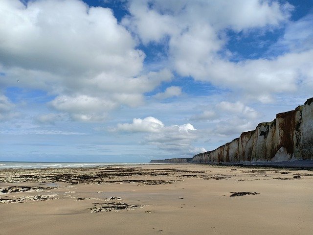 Unduh gratis Beach Chalk Cliffs Clouds - foto atau gambar gratis untuk diedit dengan editor gambar online GIMP