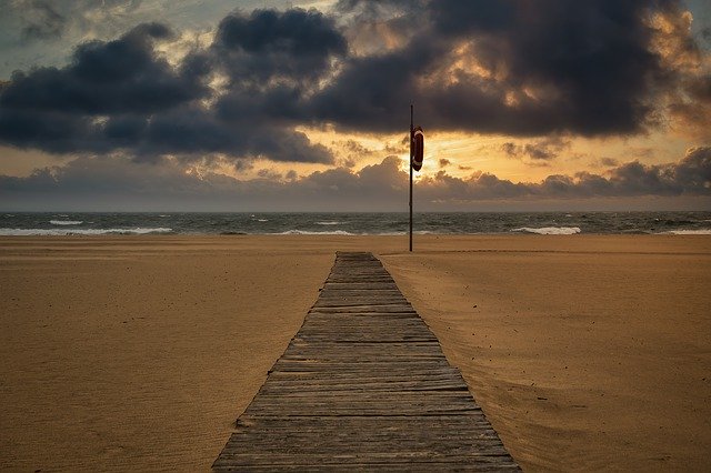 Template Photo Beach Dawn Empty -  for OffiDocs