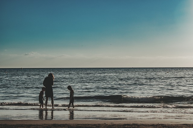 Free download beach family sea ocean waves free picture to be edited with GIMP free online image editor