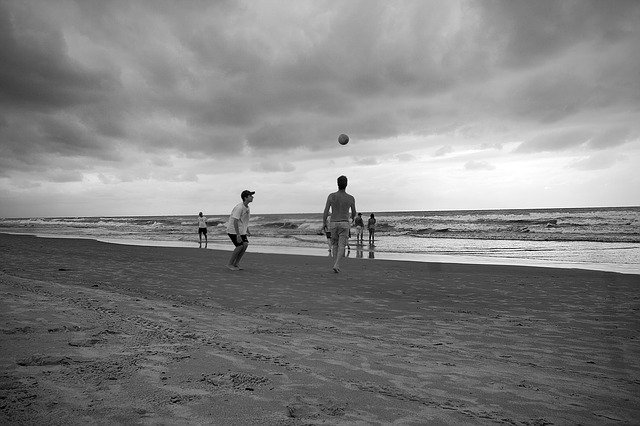 Descărcare gratuită Beach Football Leisure - fotografie sau imagini gratuite pentru a fi editate cu editorul de imagini online GIMP
