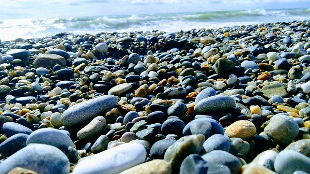 Téléchargement gratuit de Beach Gravel Stone - photo ou image gratuite à éditer avec l'éditeur d'images en ligne GIMP