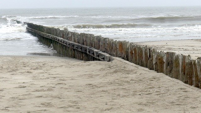 Descărcare gratuită Beach North Sea - fotografie sau imagini gratuite pentru a fi editate cu editorul de imagini online GIMP