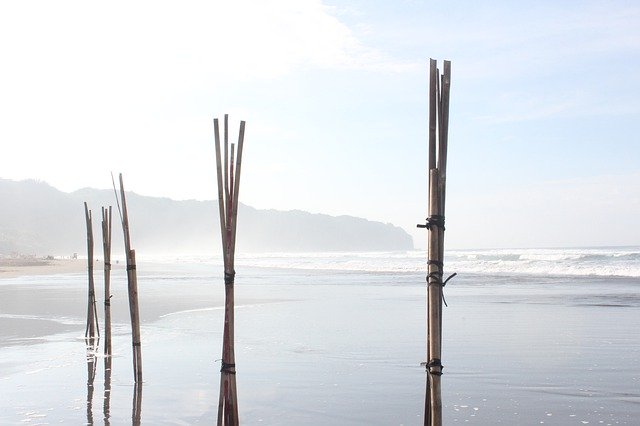 ດາວ​ໂຫຼດ​ຟຣີ Beach Sea Lake - ຮູບ​ພາບ​ຟຣີ​ຫຼື​ຮູບ​ພາບ​ທີ່​ຈະ​ໄດ້​ຮັບ​ການ​ແກ້​ໄຂ​ກັບ GIMP ອອນ​ໄລ​ນ​໌​ບັນ​ນາ​ທິ​ການ​ຮູບ​ພາບ​