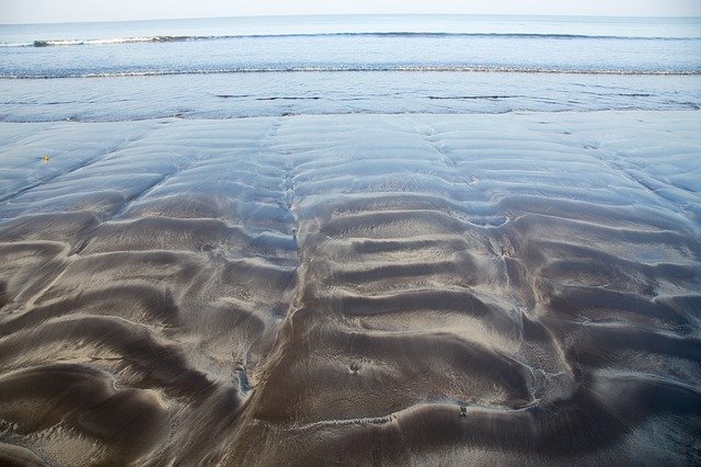 ດາວ​ໂຫຼດ​ຟຣີ Beach Seaside Sand - ຮູບ​ພາບ​ຟຣີ​ຫຼື​ຮູບ​ພາບ​ທີ່​ຈະ​ໄດ້​ຮັບ​ການ​ແກ້​ໄຂ​ກັບ GIMP ອອນ​ໄລ​ນ​໌​ບັນ​ນາ​ທິ​ການ​ຮູບ​ພາບ​