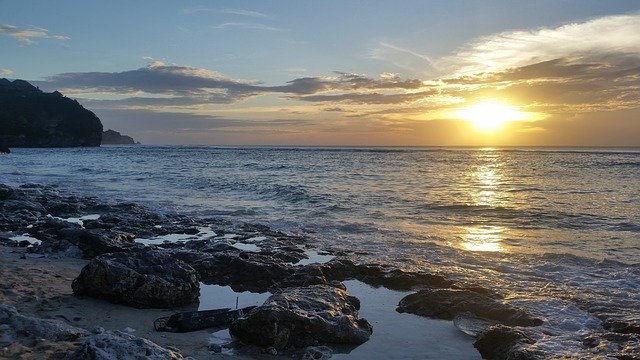 Скачать бесплатно Beach Sunset Bali - бесплатное фото или изображение для редактирования с помощью онлайн-редактора изображений GIMP