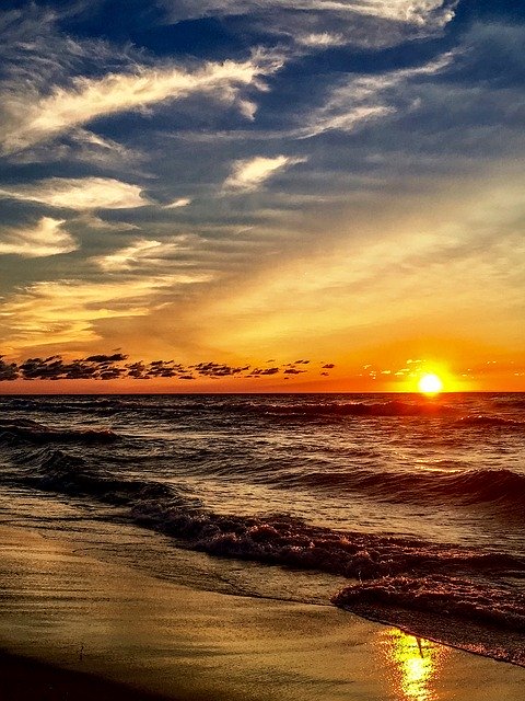 Descărcați gratuit șablonul foto gratuit Beach Sunset Pure Michigan pentru a fi editat cu editorul de imagini online GIMP