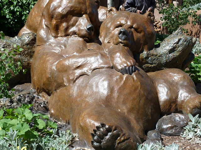 Free download bear statue metal art animal free picture to be edited with GIMP free online image editor