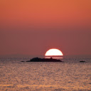 Beautiful Sunrise on Body of Water  screen for extension Chrome web store in OffiDocs Chromium