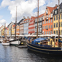 Beautiful View of Colorful Buildings  screen for extension Chrome web store in OffiDocs Chromium