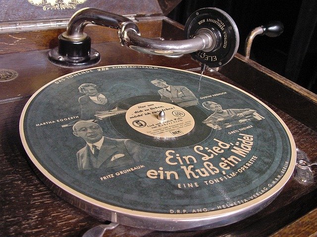 Free download bell plate gramophone 78rpm free picture to be edited with GIMP free online image editor