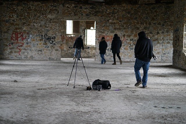 تنزيل Berengia Hotel Cyprus Abandoned - صورة مجانية أو صورة لتحريرها باستخدام محرر الصور عبر الإنترنت GIMP