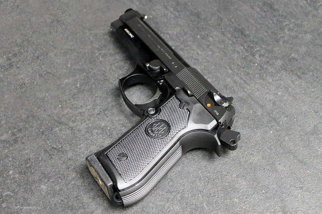 Free download beretta m9 pistol handgun firearm free picture to be edited with GIMP free online image editor