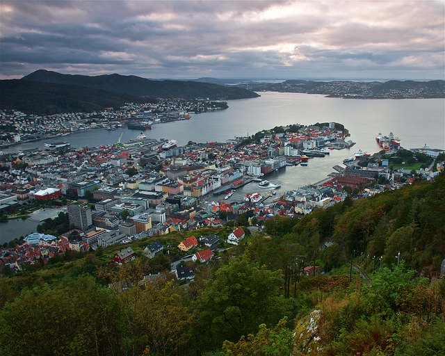 Free download Bergen Cloud Colourful -  free photo or picture to be edited with GIMP online image editor