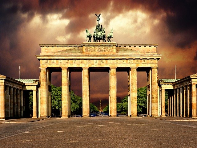 免费下载柏林勃兰登堡门地标 - 可使用 GIMP 在线图像编辑器编辑的免费照片或图片