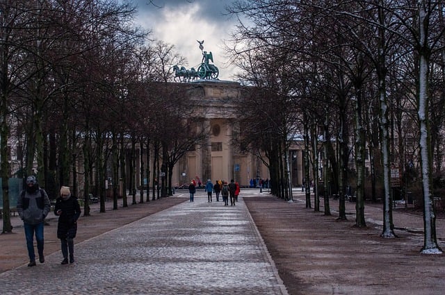 Free download berlin brandenburg gate path road free picture to be edited with GIMP free online image editor