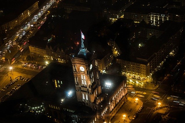 Descarga gratuita Berlin Night Lights: foto o imagen gratuita para editar con el editor de imágenes en línea GIMP