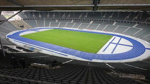 Muat turun percuma Stadium Olimpik Berlin - foto atau gambar percuma untuk diedit dengan editor imej dalam talian GIMP