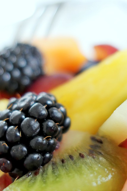 Free download berry kiwi blackberries fruit free picture to be edited with GIMP free online image editor