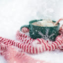 Beverage Filled Mug With Marshmallows Beside Rope  screen for extension Chrome web store in OffiDocs Chromium