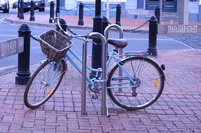 Descărcare gratuită Bicycle Shopping Transport - fotografie sau imagine gratuită pentru a fi editată cu editorul de imagini online GIMP