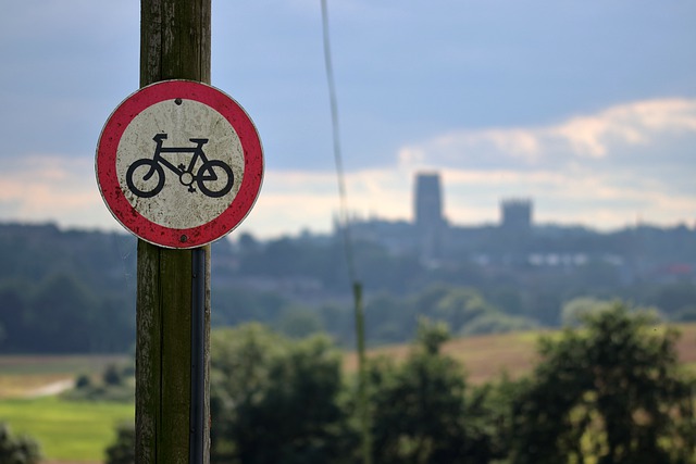Free download bicycle sign street sign cycling free picture to be edited with GIMP free online image editor