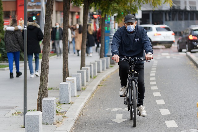 Free download bicyclist man mask urban city free picture to be edited with GIMP free online image editor