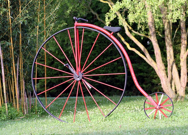 Free download big bi bicycle former balance bike free picture to be edited with GIMP free online image editor