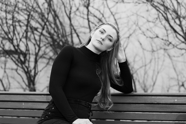Free download black and white woman vintage free picture to be edited with GIMP free online image editor