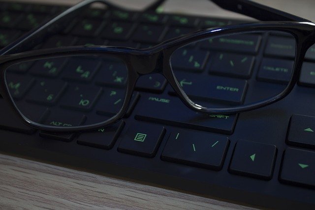 Gratis download Black Keyboard Glasses - gratis foto of afbeelding om te bewerken met GIMP online afbeeldingseditor